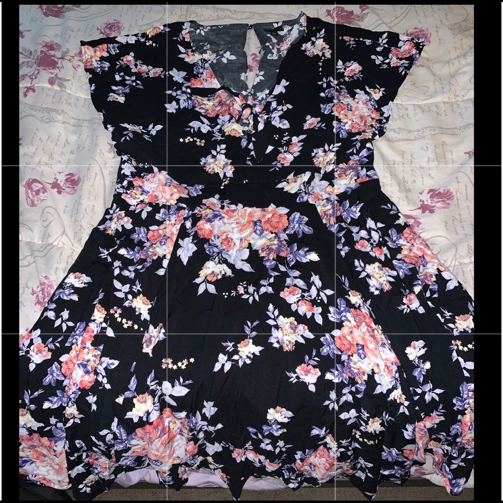 Torrid floral dress. Size 1